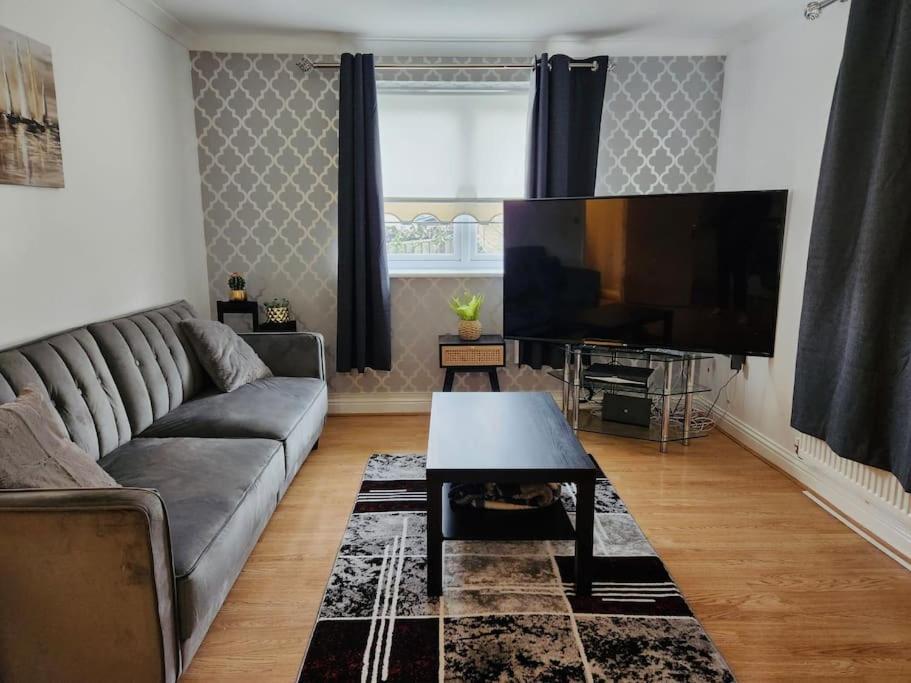 Rgm Hatfield 2 Bedroom Apartment Bagian luar foto